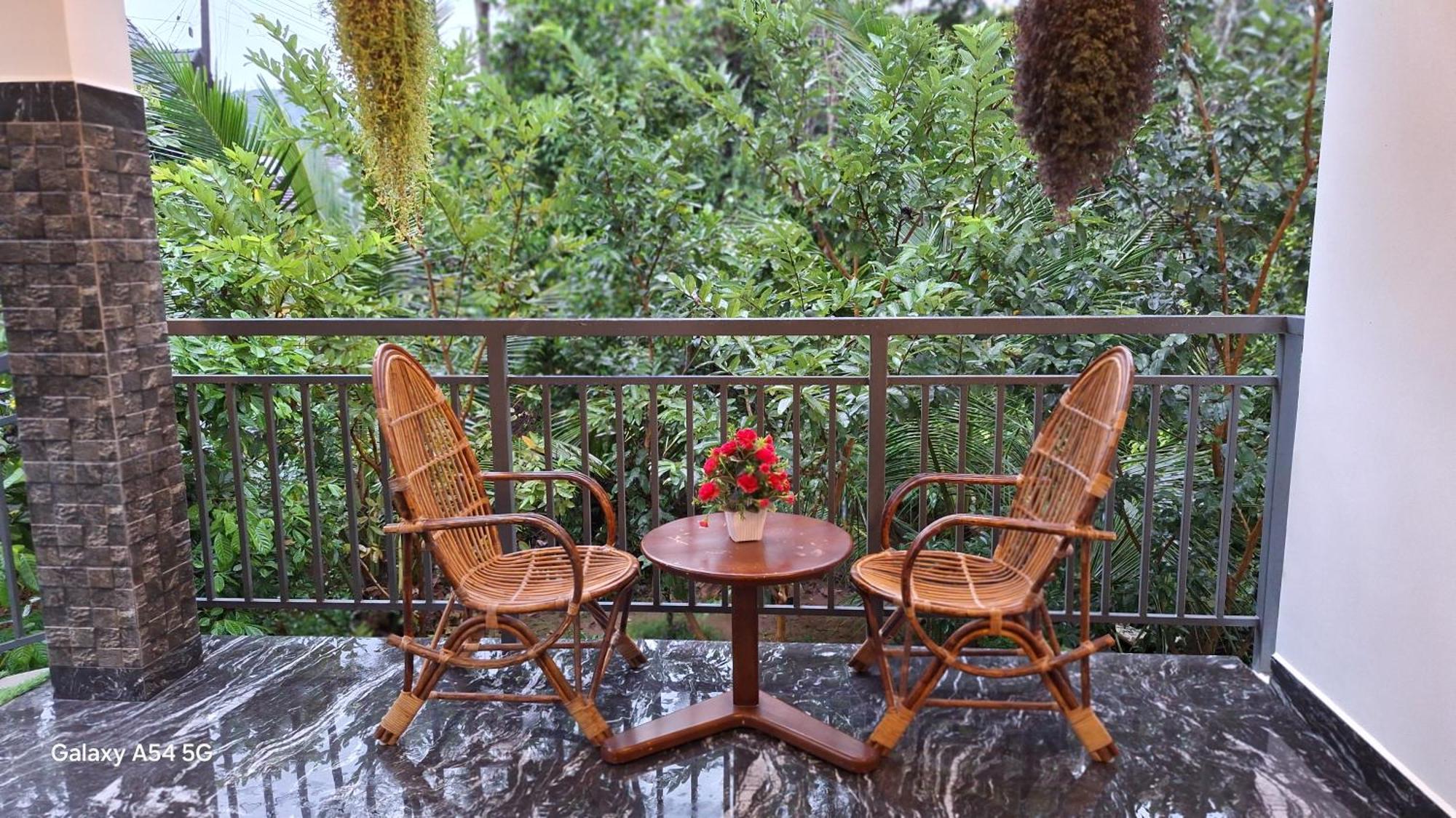 Winterhome Homestay Munnar Exterior foto